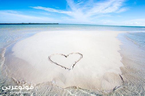 صور قلب محفور علي الرمل اجمل صور قلب علي الرمل فوتو عربي